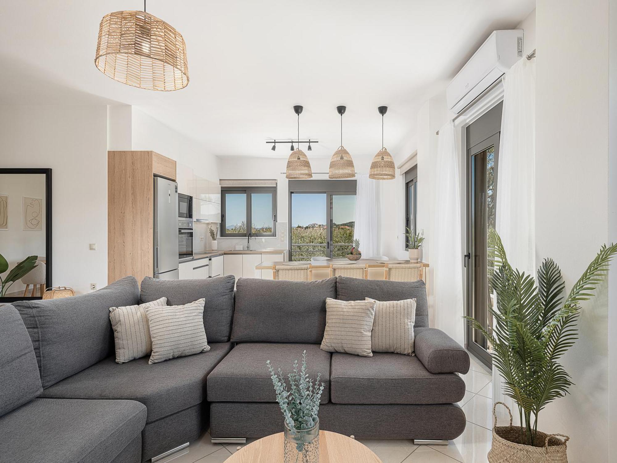 Sol Luxury Apartment - Close To The Beach With A Private Mini Pool Ханя Екстериор снимка
