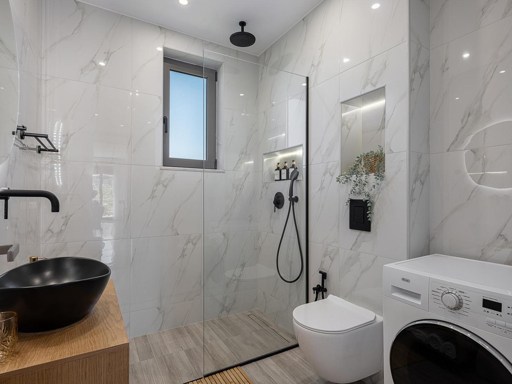 Sol Luxury Apartment - Close To The Beach With A Private Mini Pool Ханя Екстериор снимка